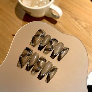 Press on nails French black ribbon with pearls